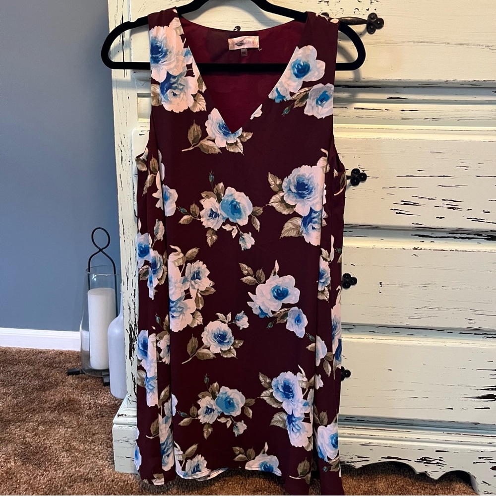 Altar’d State Y2K style Floral Sleeveless Dress. Women’s size medium. Y2K style
